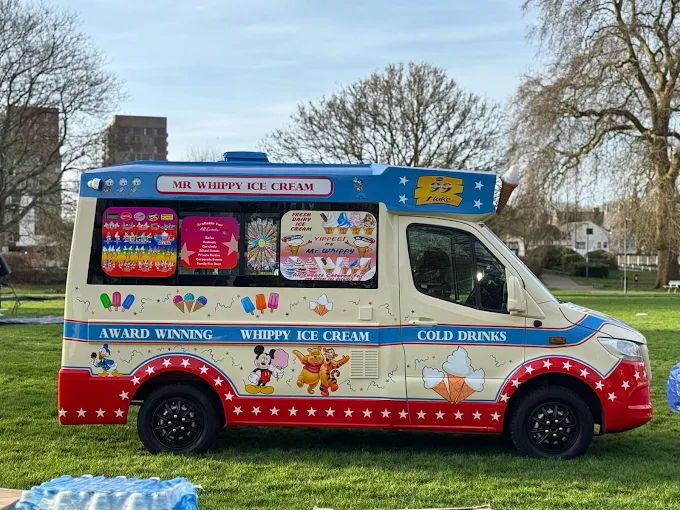 yumtreats ice cream van header image